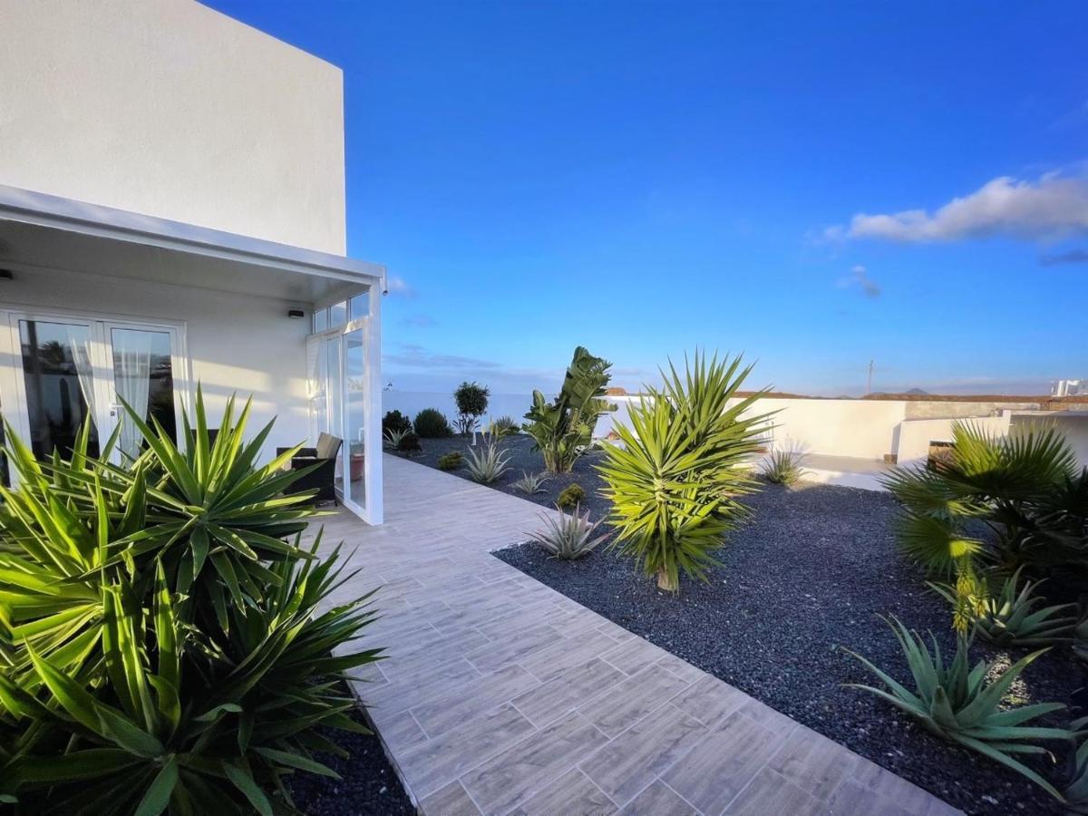 Appartement Azur Arts Lanzarote Lofts à Tinajo Extérieur photo
